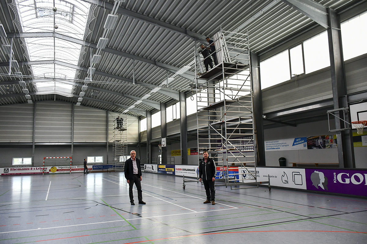 20-HaLangenberg-Sporthalle-LED