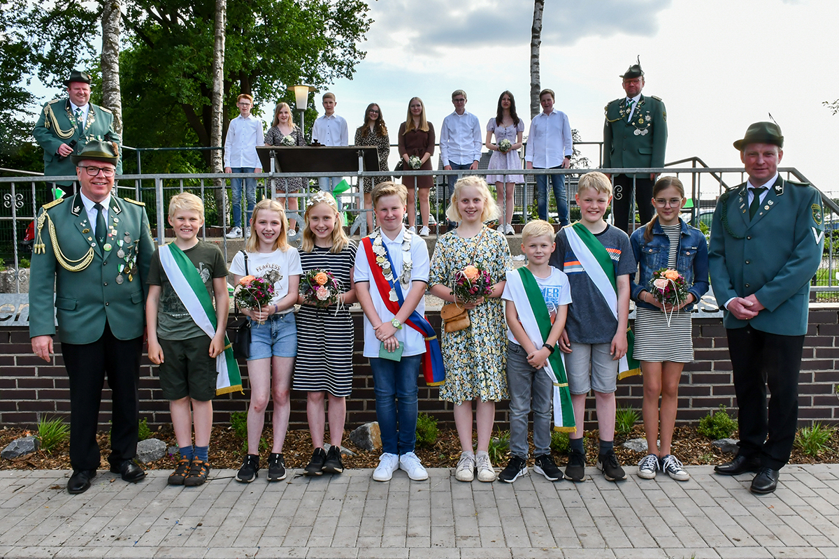 22-Kinderthron-Fladderlohausen