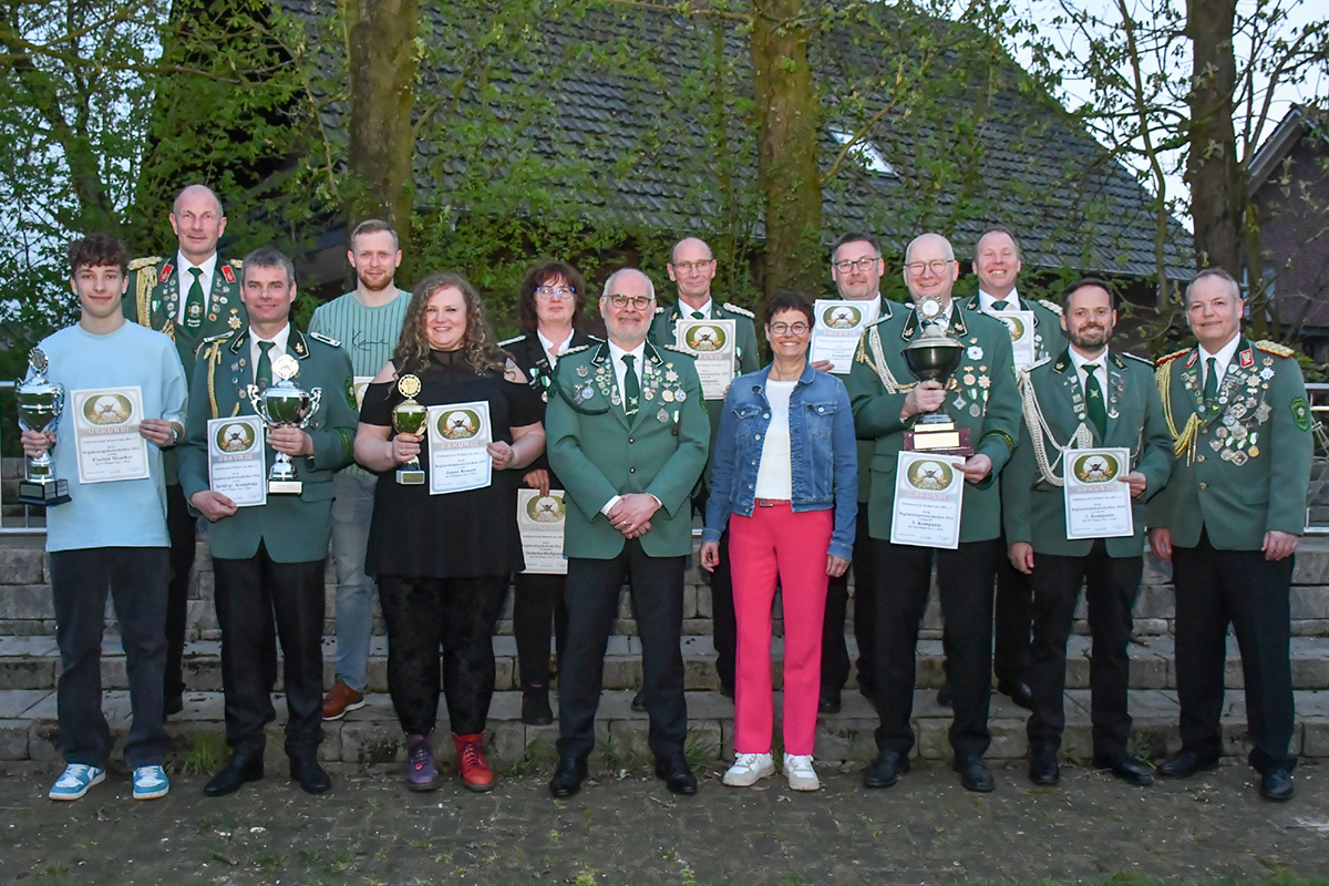 24 Holdorf Regimentspokal
