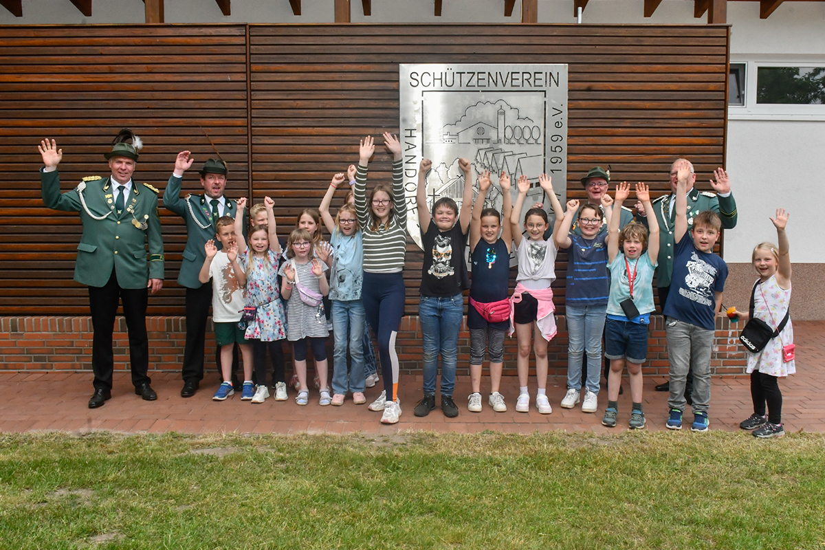 24 HaLangenberg-Kindwerkönigin - 002