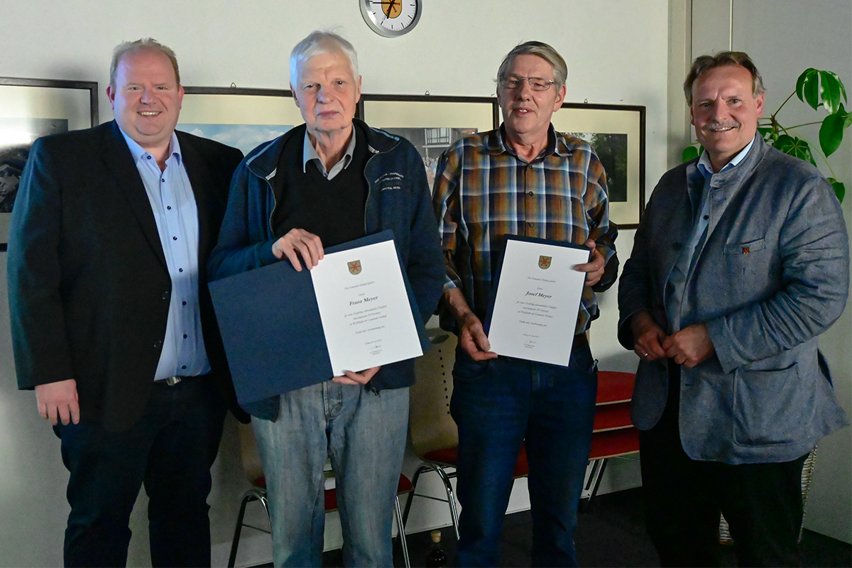 24 Ehrung langj&auml;hrige Wahlhelfer