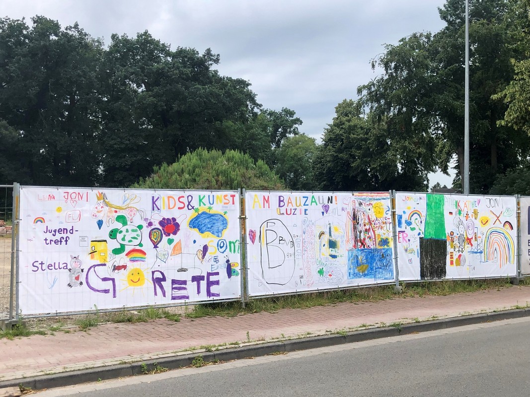 24-B&uuml;rgerpark-Ferienpass-Bauzaun-0011