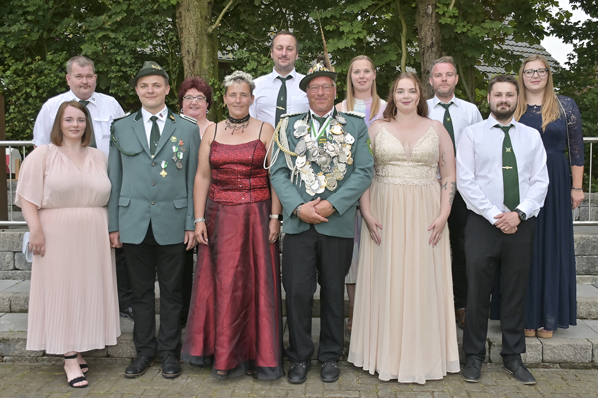 24 Schützenfest Holdorf Kaiser