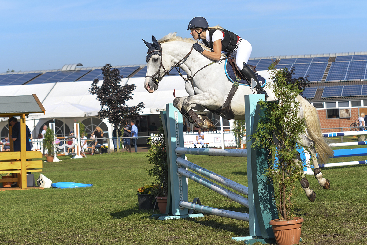 24 Springreitturnier RuF Holdorf