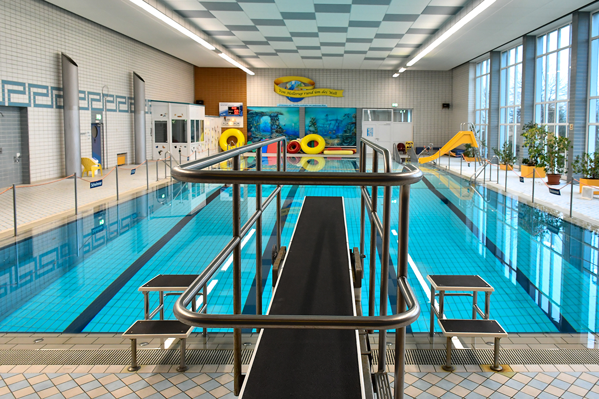 24 Holdorf-Hallenbad Heiligabend Vormittag 24 Holdorf-Hallenbad Heiligabend Vormittag