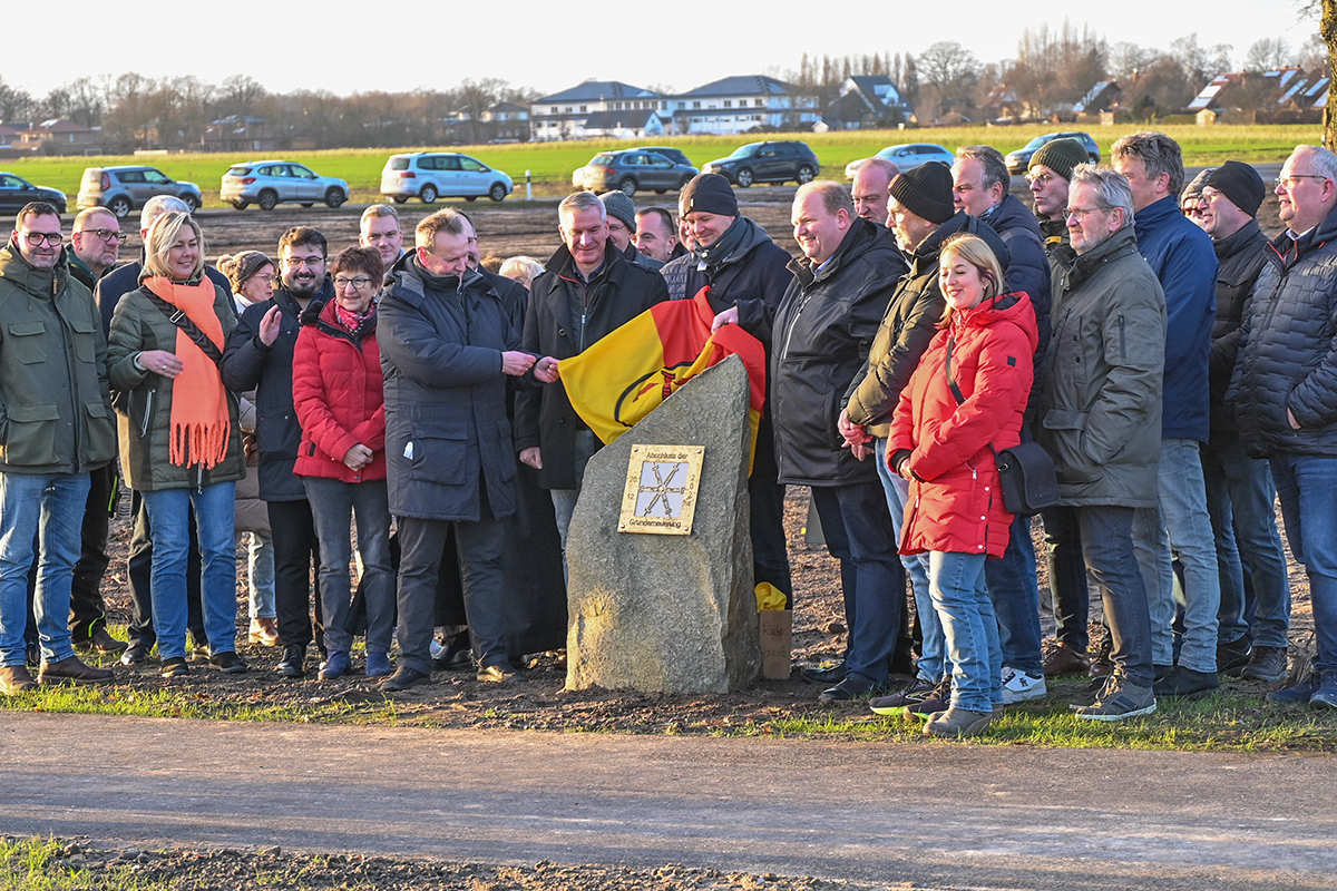 24-Holdorf-Eröffnung-Indstriestraße - 001