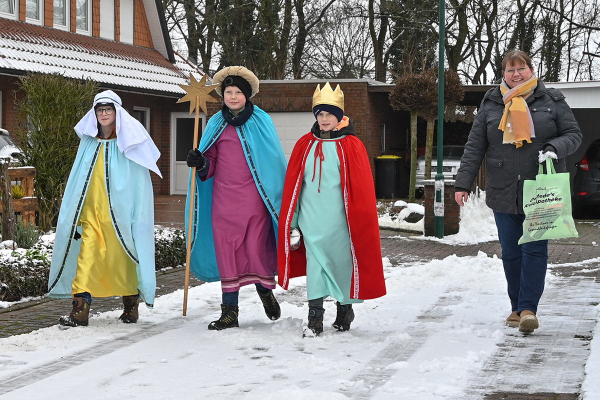 25 Sternsinger StPerteruPaul